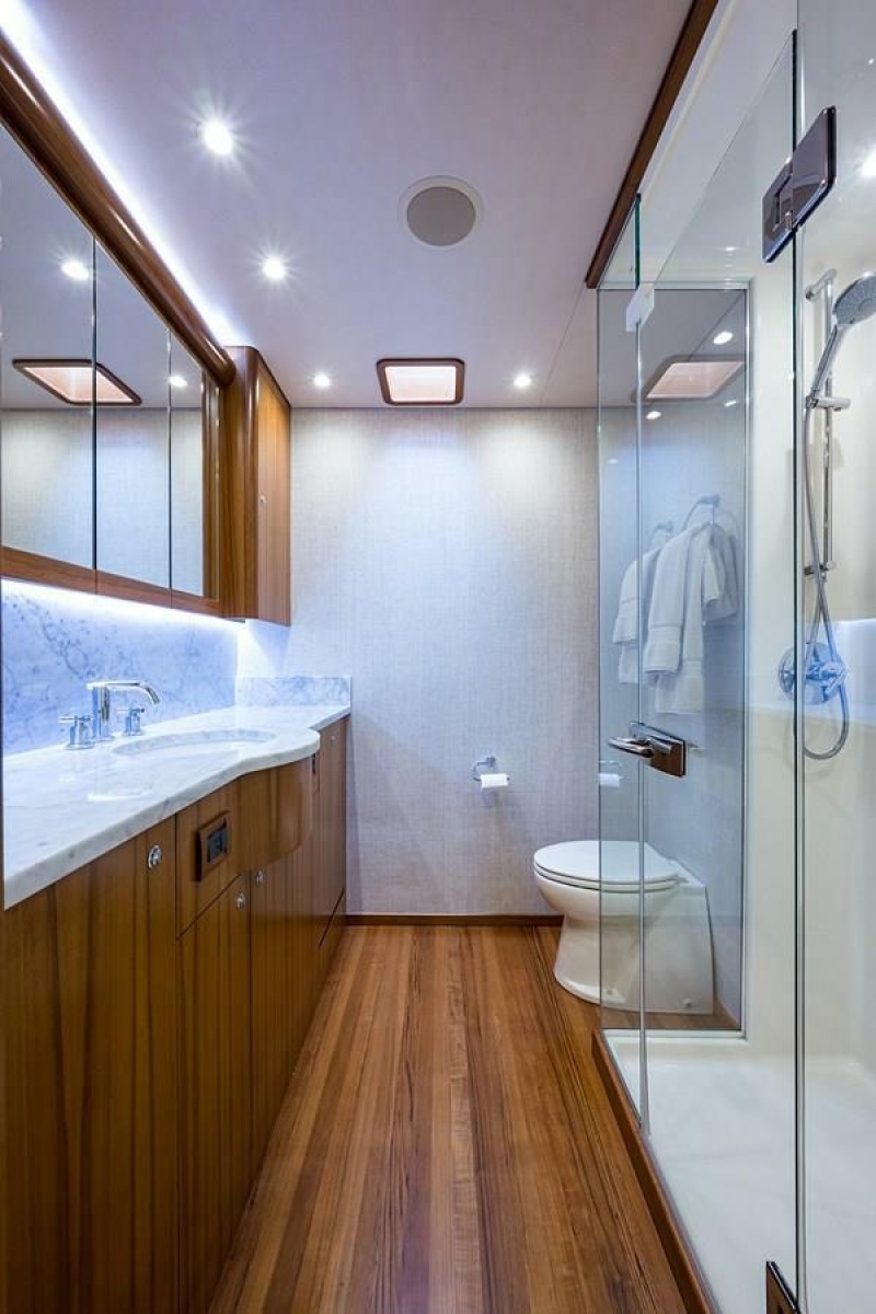 75' 2017 Weaver Custom Sportfish