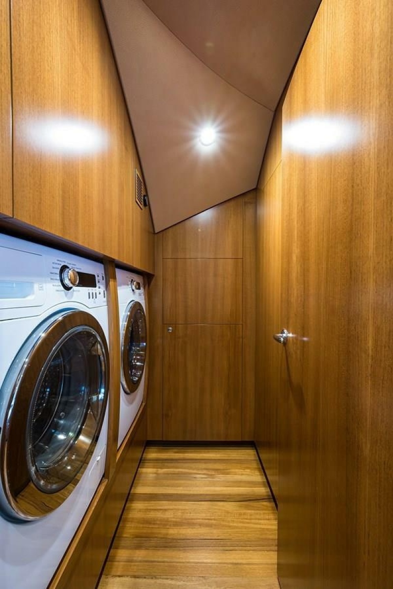 75' 2017 Weaver Custom Sportfish