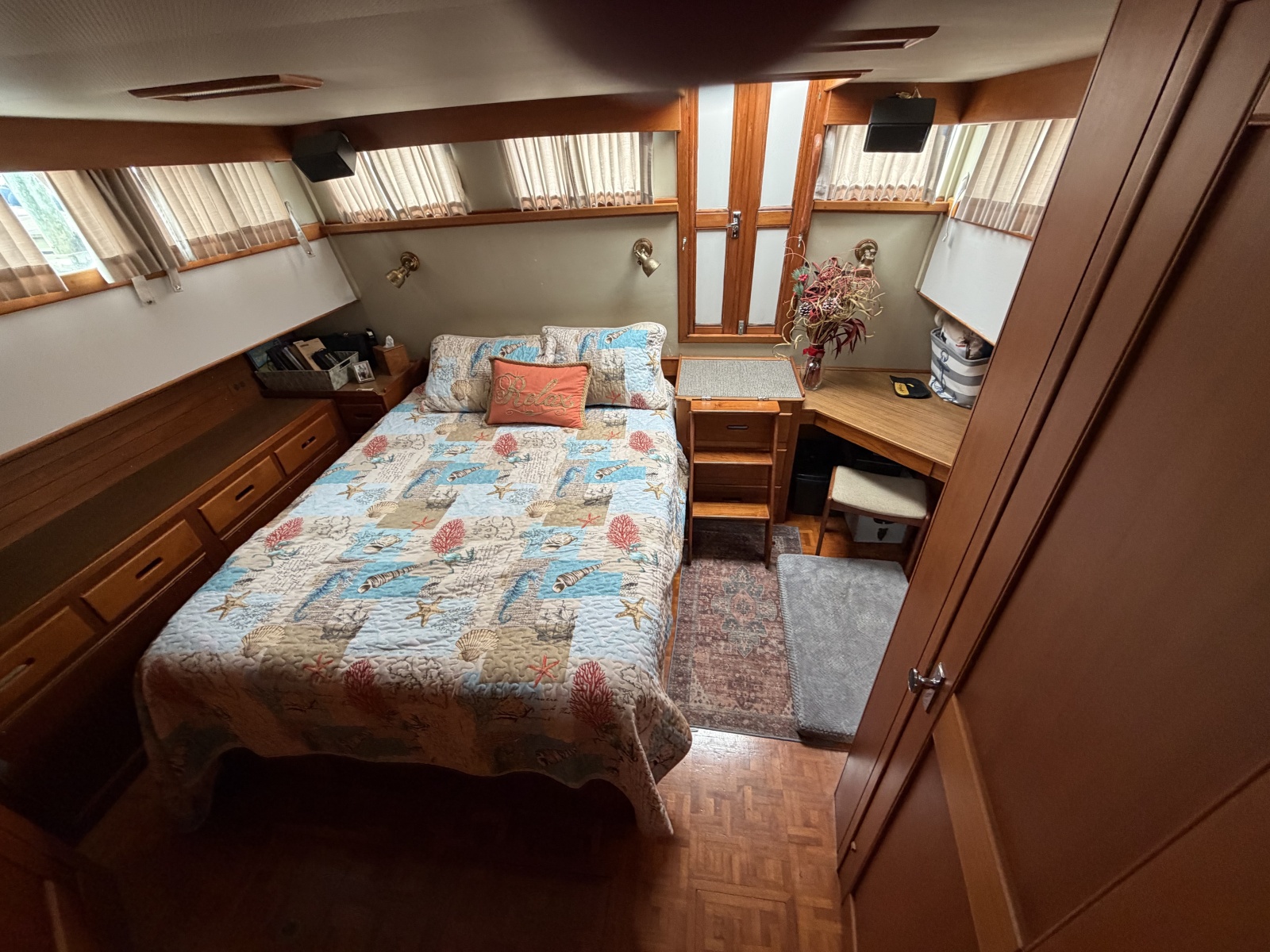1991 Grand Banks Classic 46