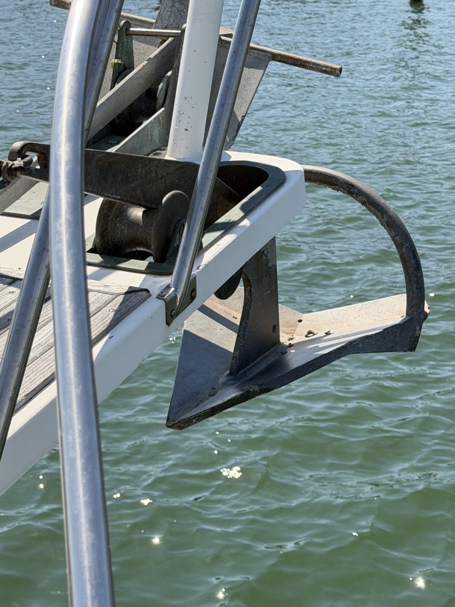1991 Grand Banks Classic 46