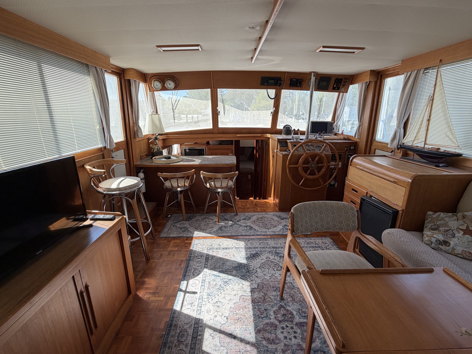 1991 Grand Banks Classic 46