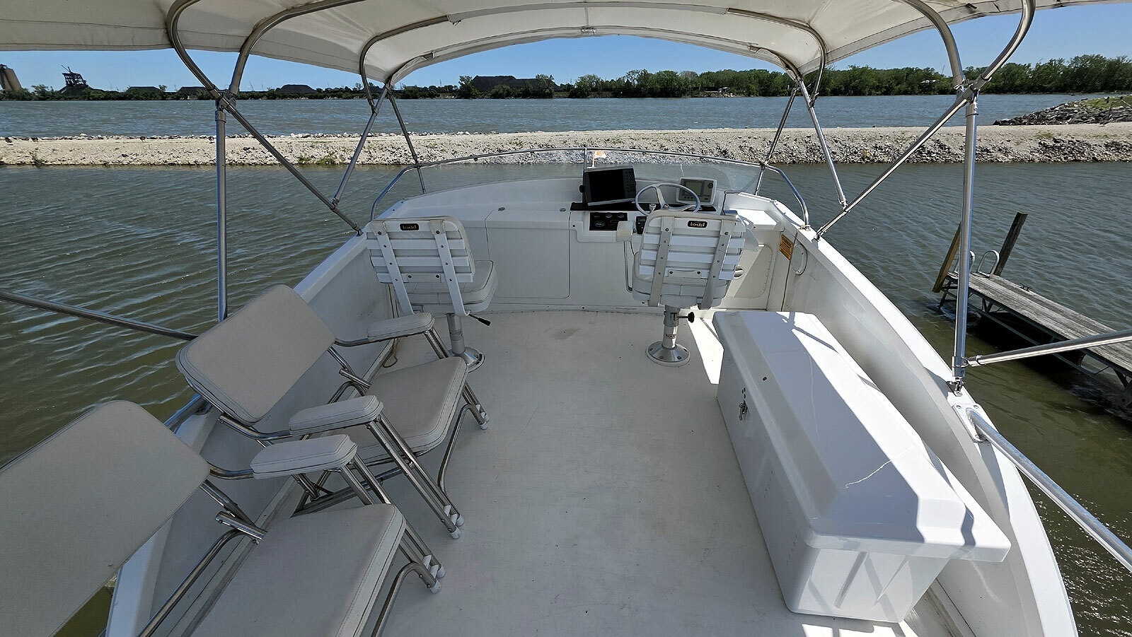 Flybridge Forward