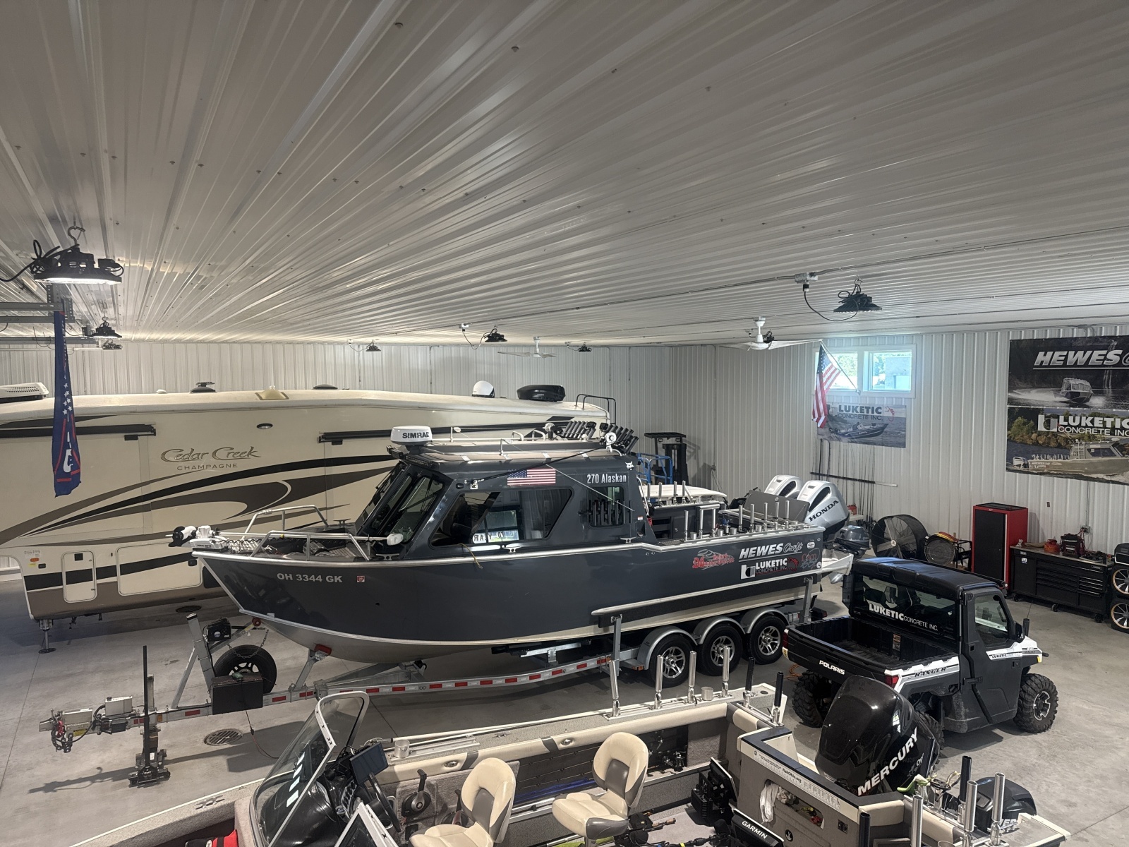32ft Hewescraft Yacht For Sale