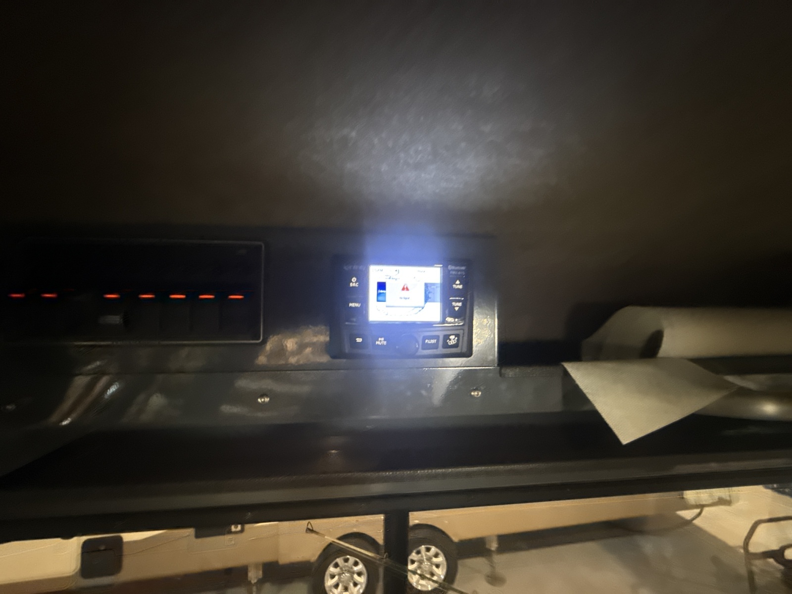 32ft Hewescraft Yacht For Sale