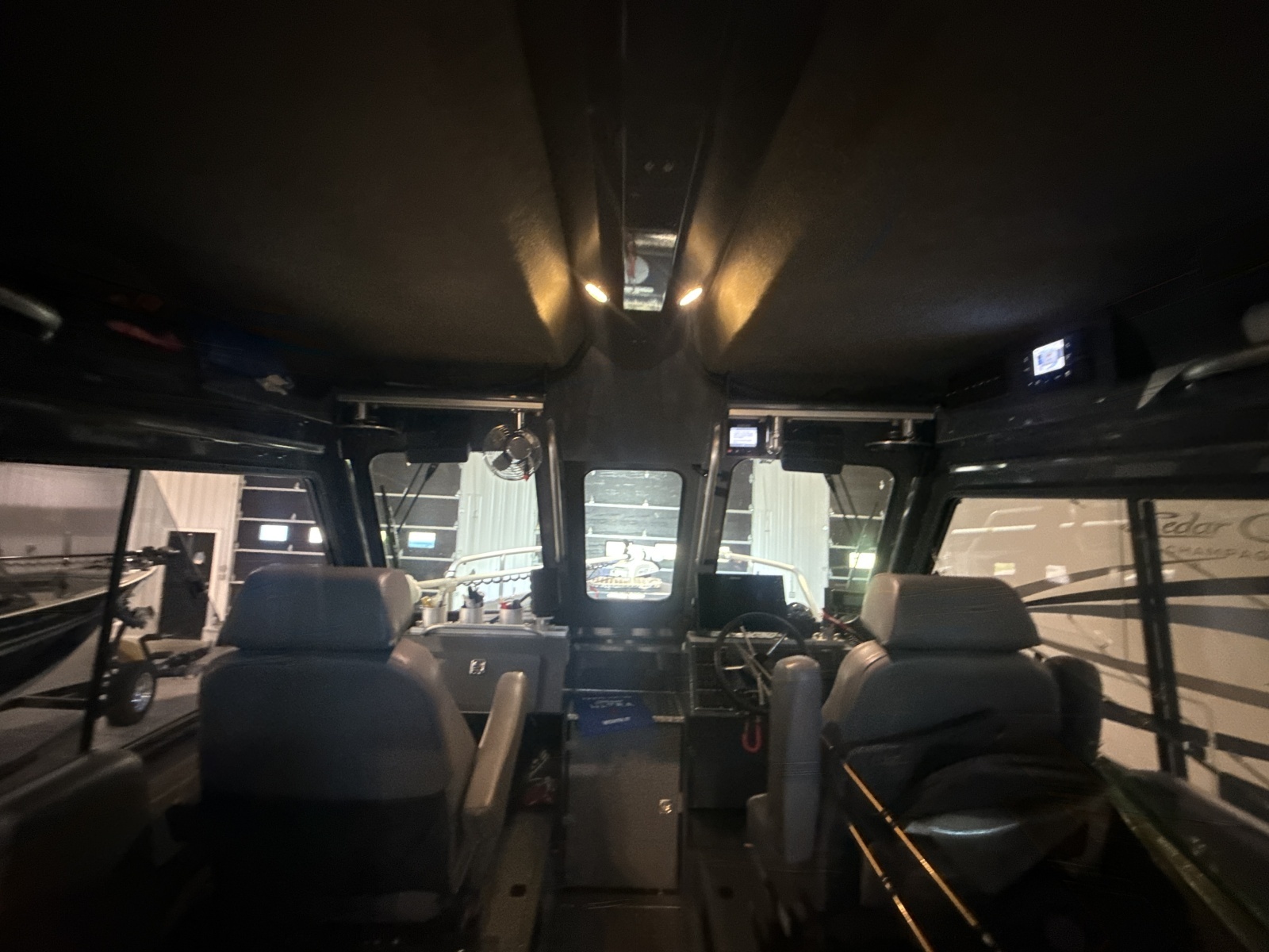 32ft Hewescraft Yacht For Sale
