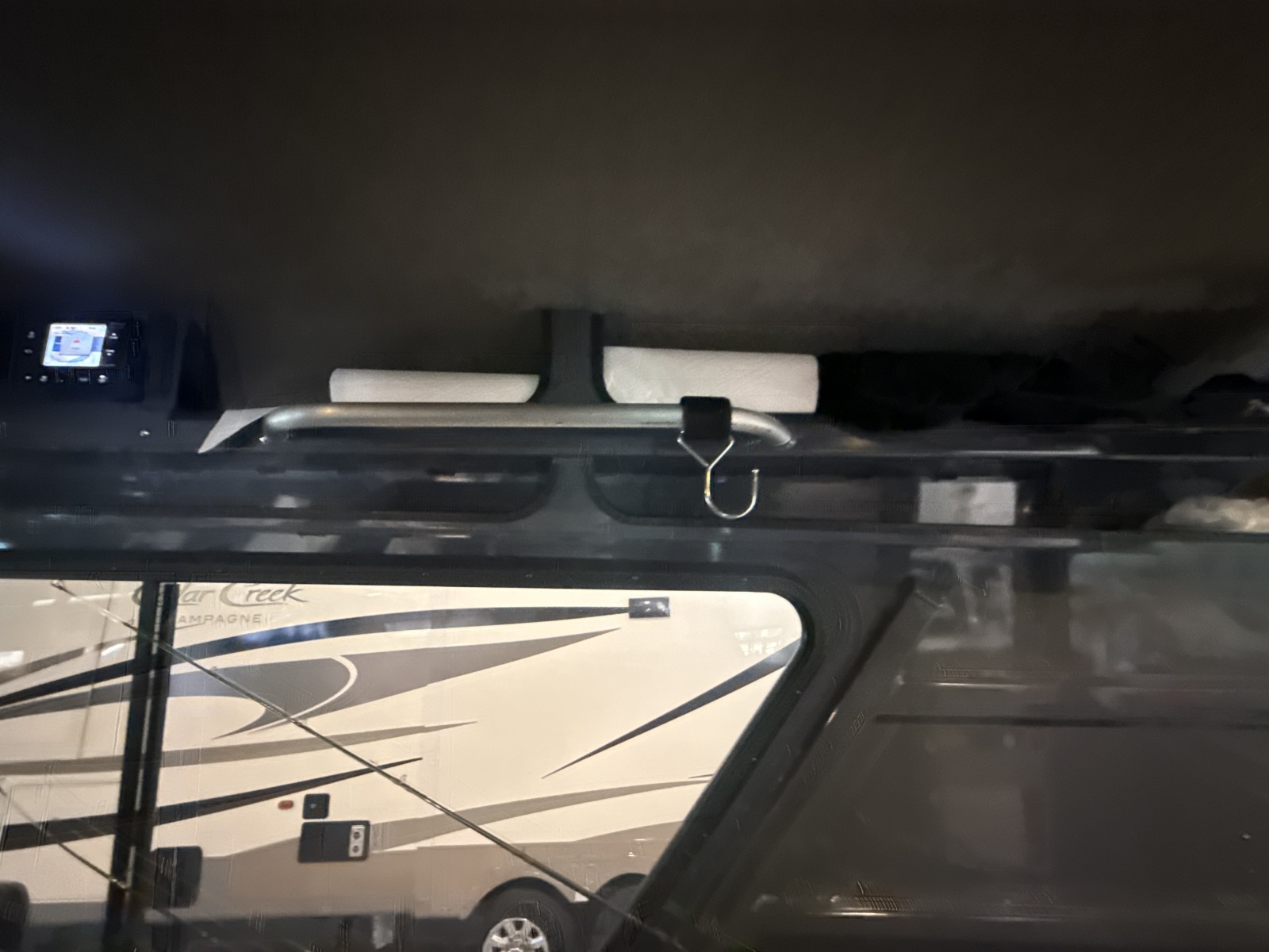 32ft Hewescraft Yacht For Sale