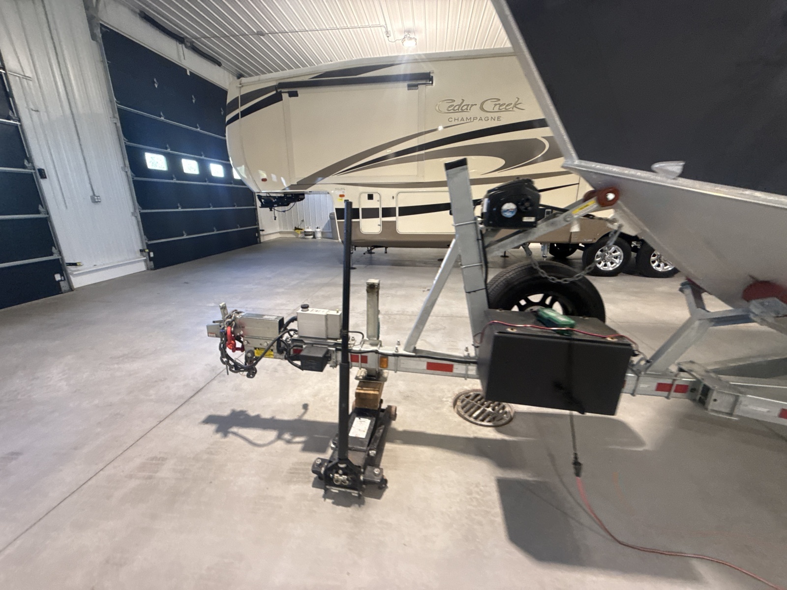 32ft Hewescraft Yacht For Sale