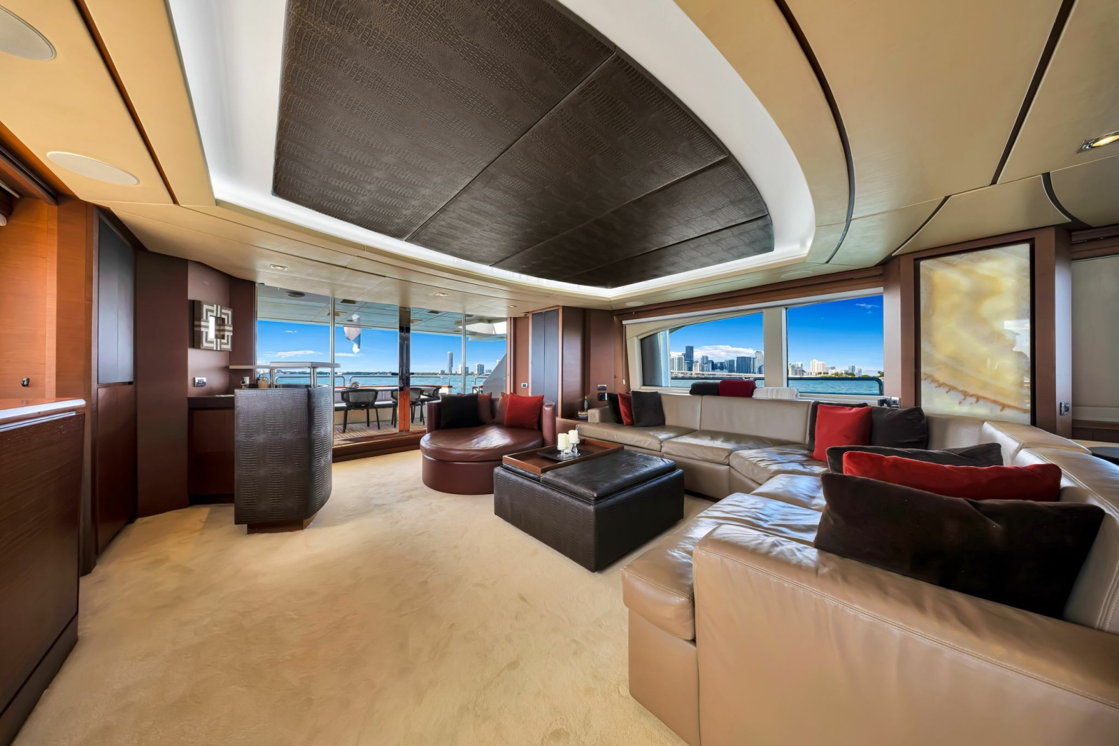 105' 2005 Azimut 105