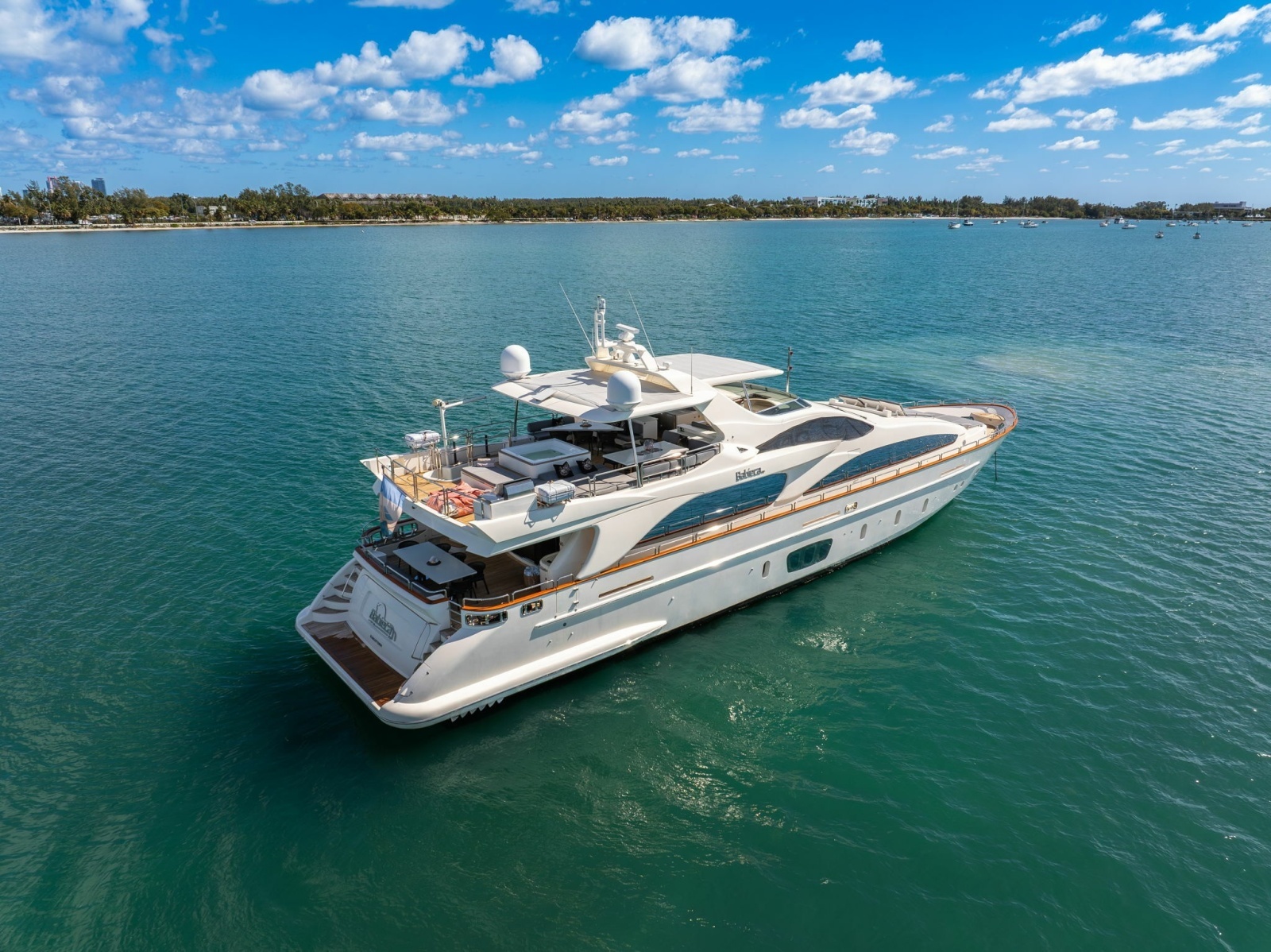 2005 Azimut 105