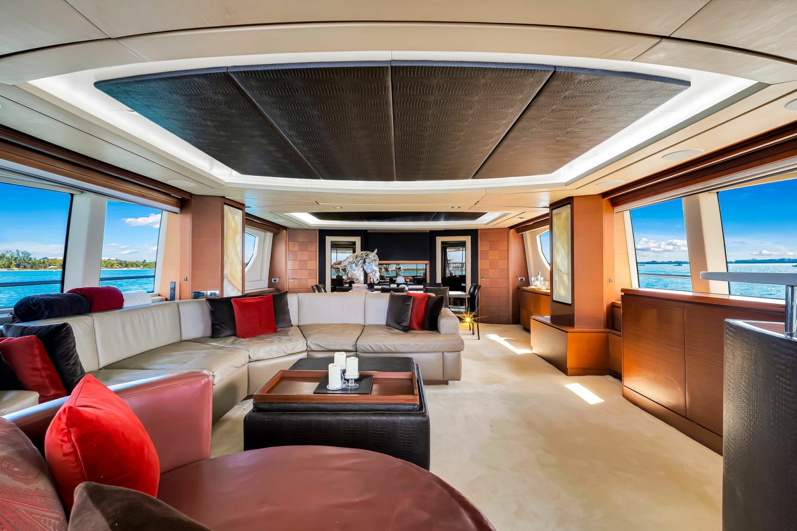 105' 2005 Azimut 105