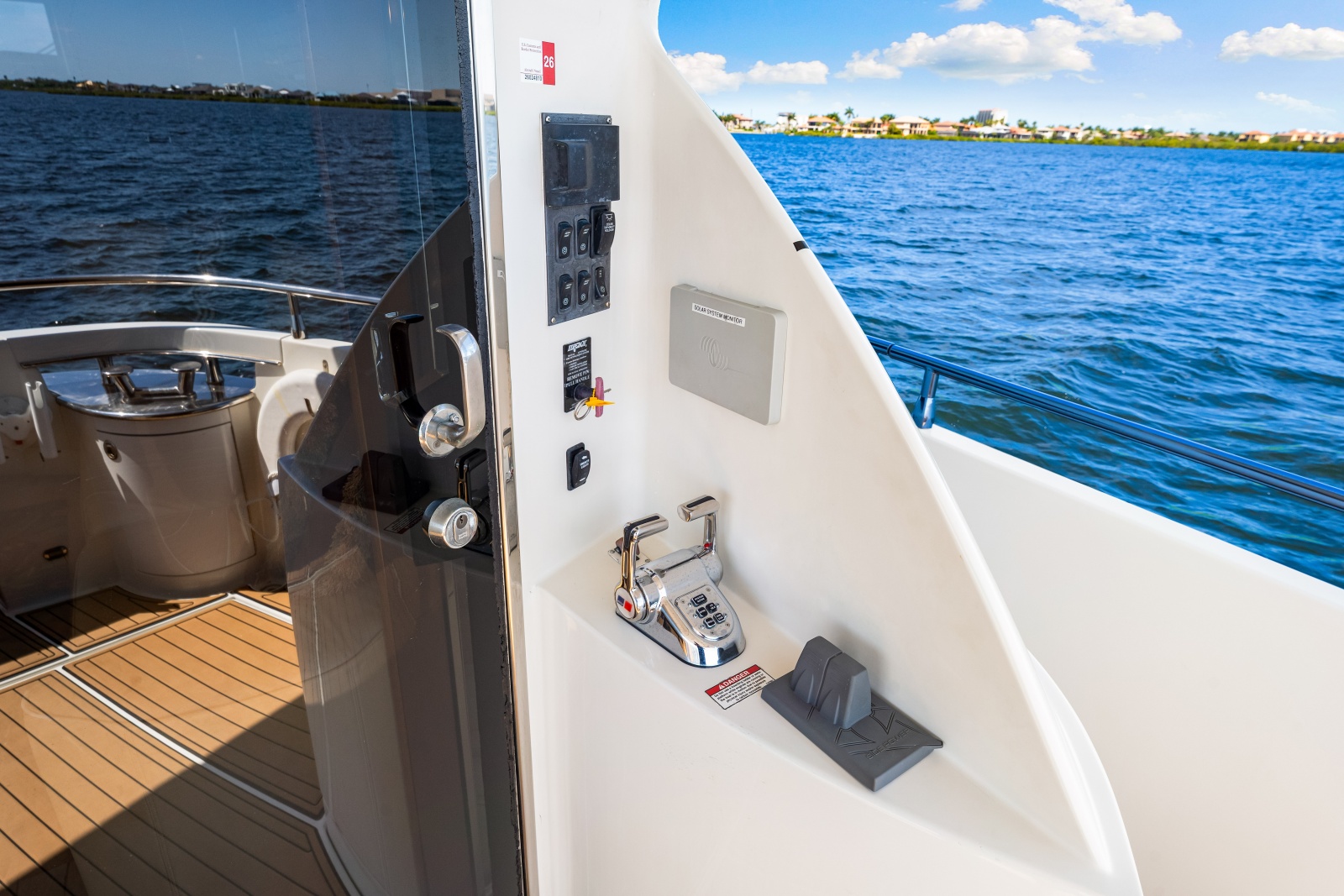 59' 2007 Marquis 59 Markham Edition