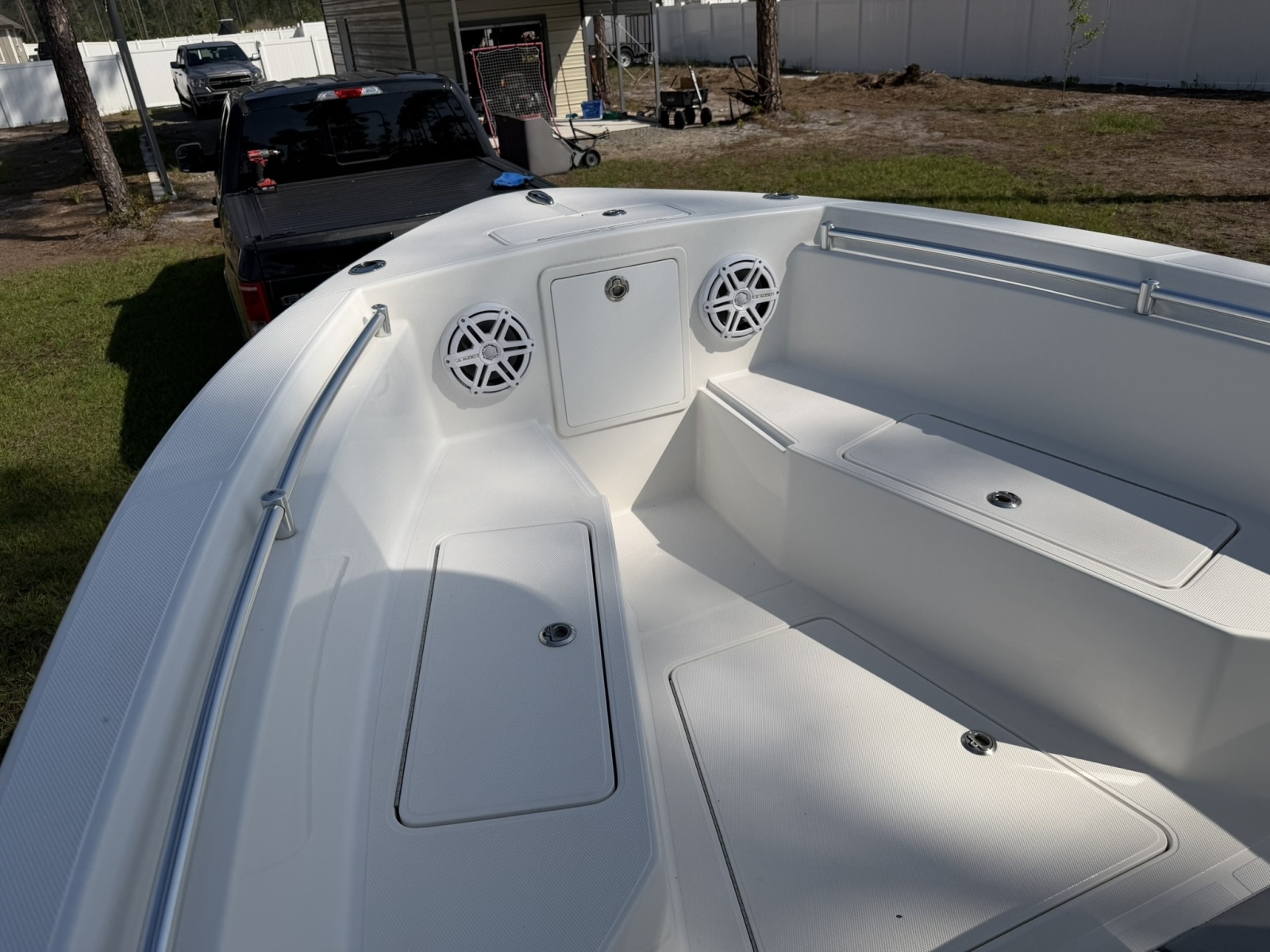 23' 2019 Reef Runner 230XS