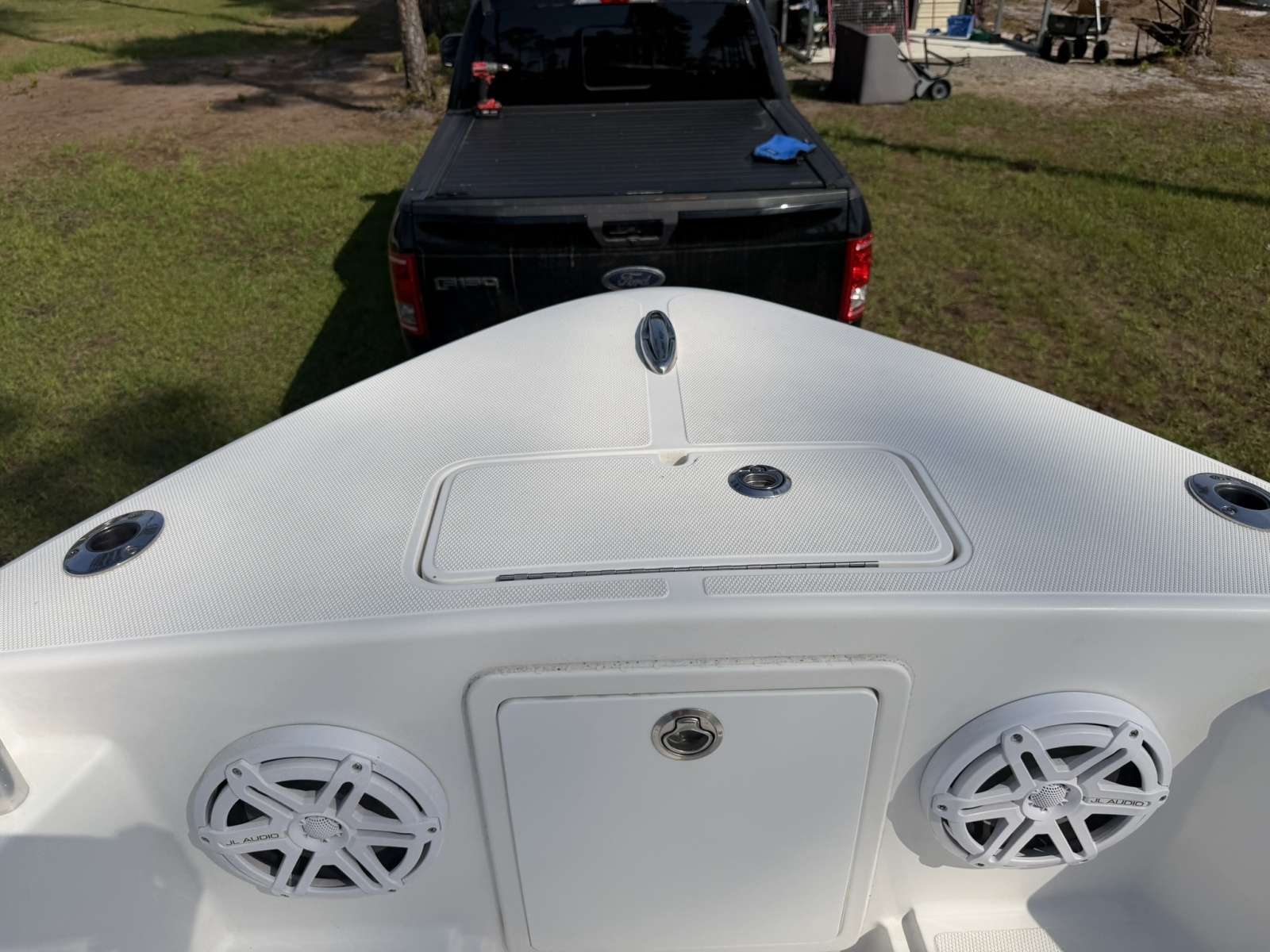 23' 2019 Reef Runner 230XS