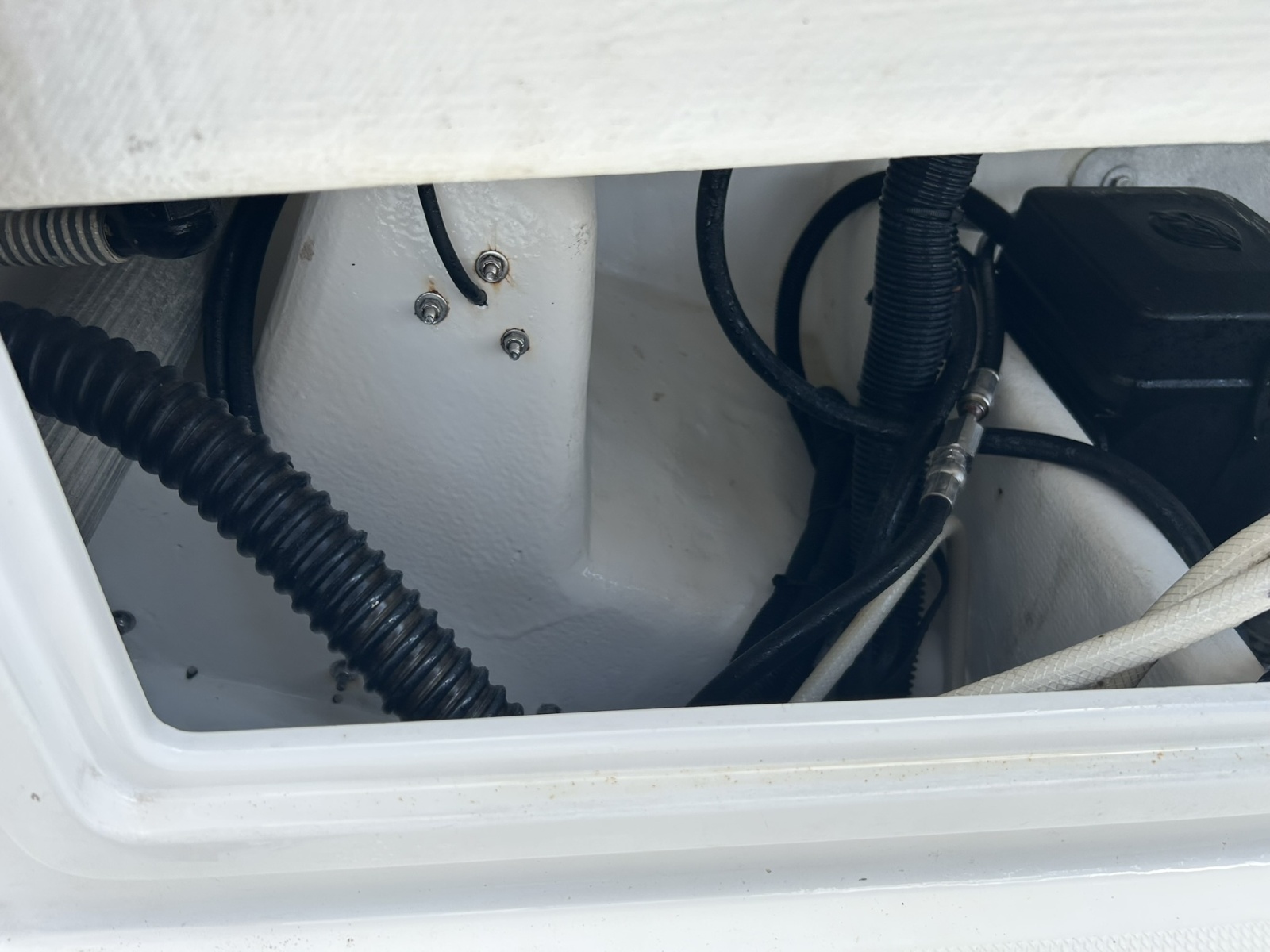 23' 2019 Reef Runner 230XS