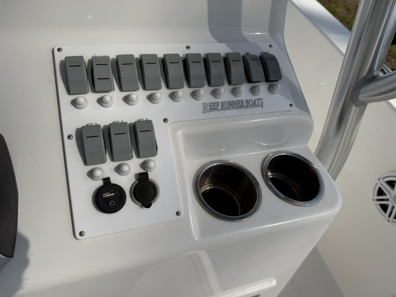 2019 Reef Runner 230XS