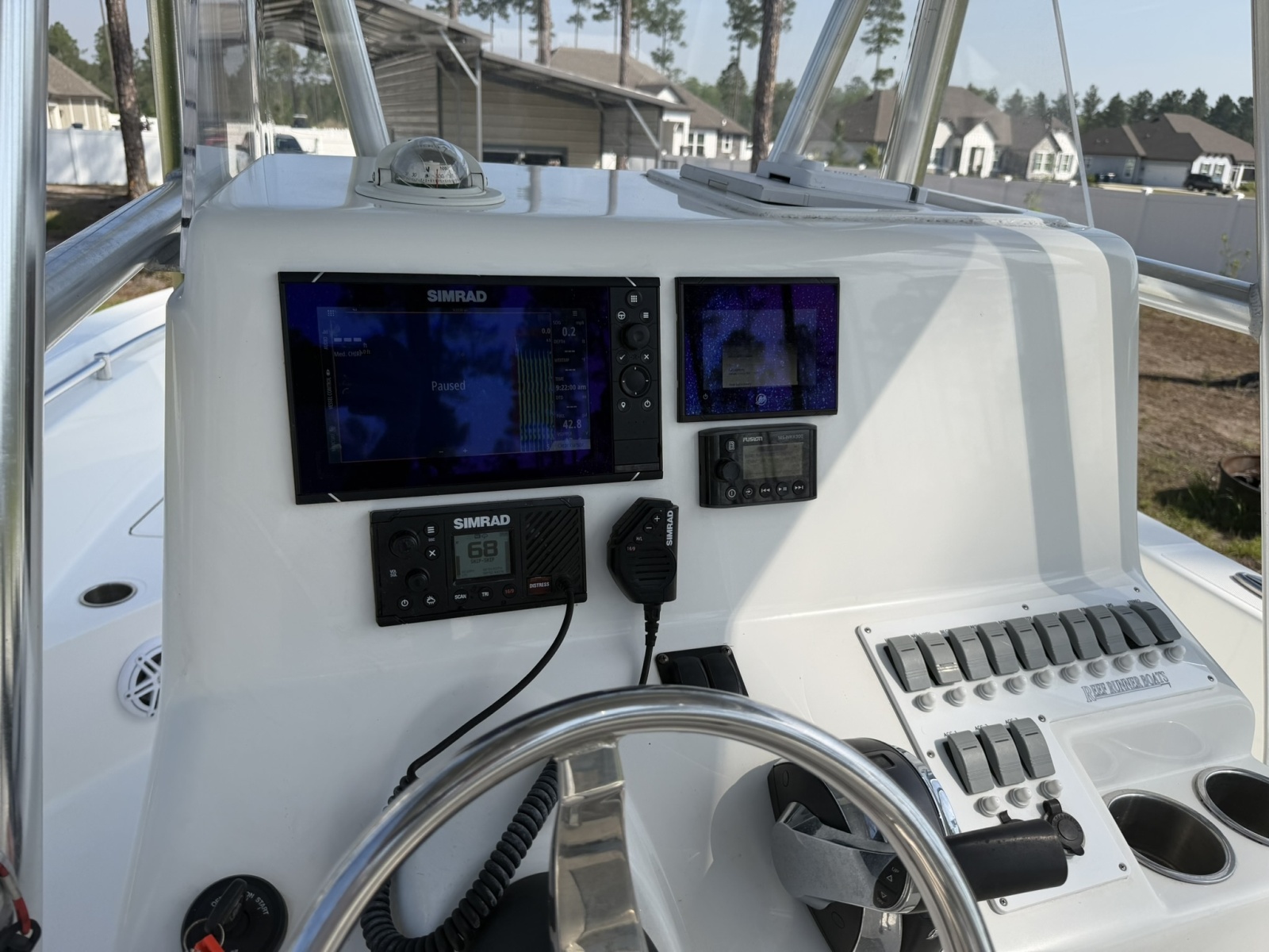 23' 2019 Reef Runner 230XS