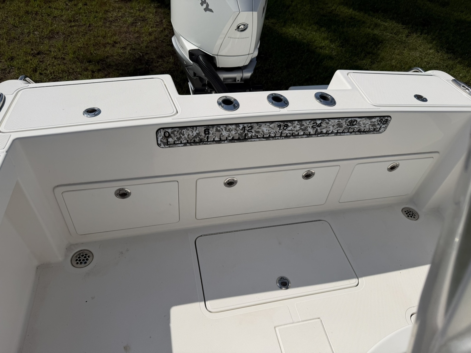 23' 2019 Reef Runner 230XS