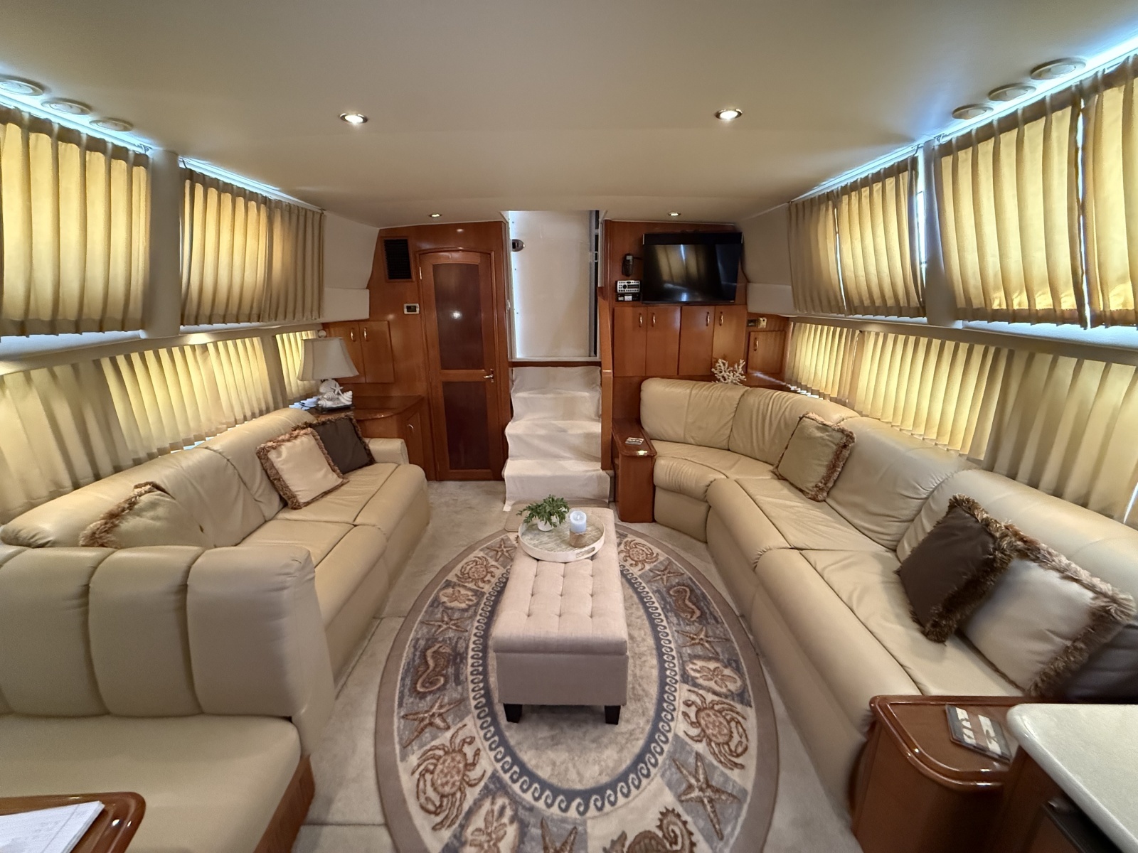 Mist Approach 44ft Carver Yacht For Sale