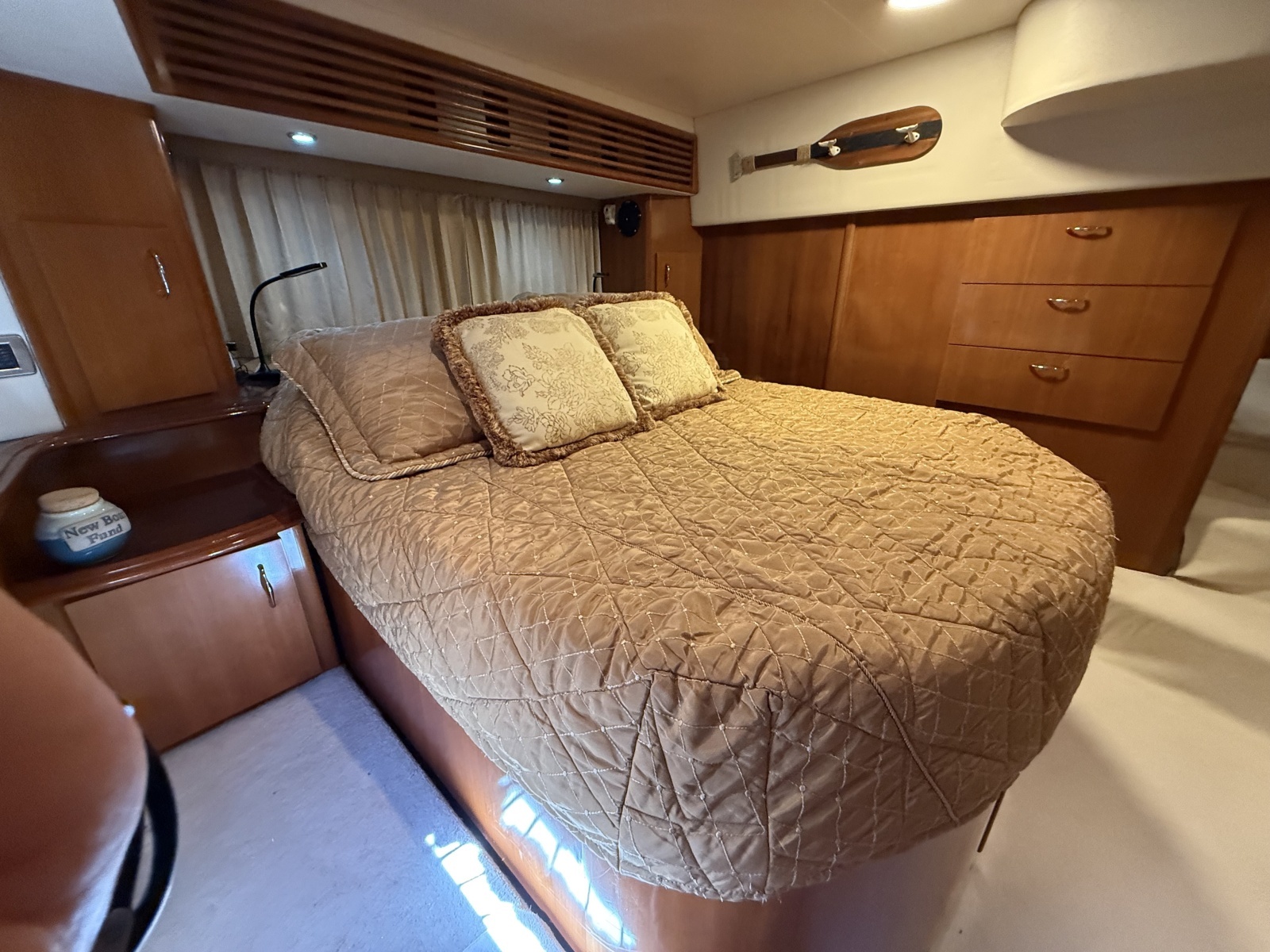Mist Approach 44ft Carver Yacht For Sale