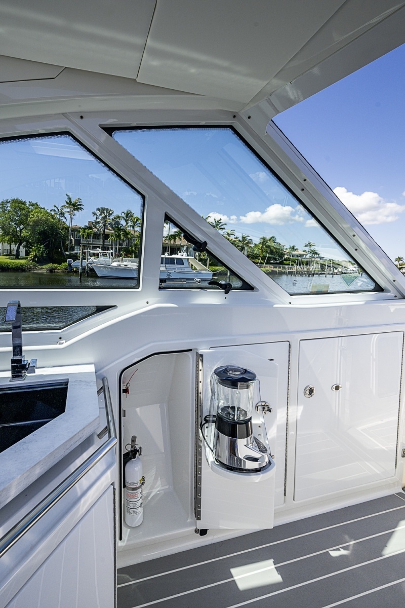 2024 Formula 400 Super Sport Crossover