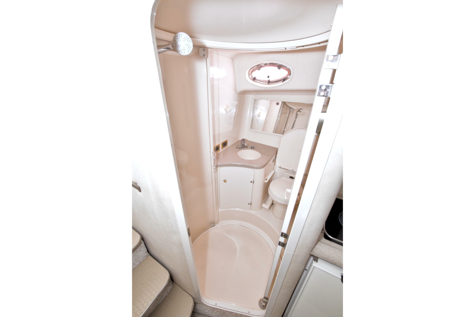 1997 Sea Ray 370 Express Cruiser