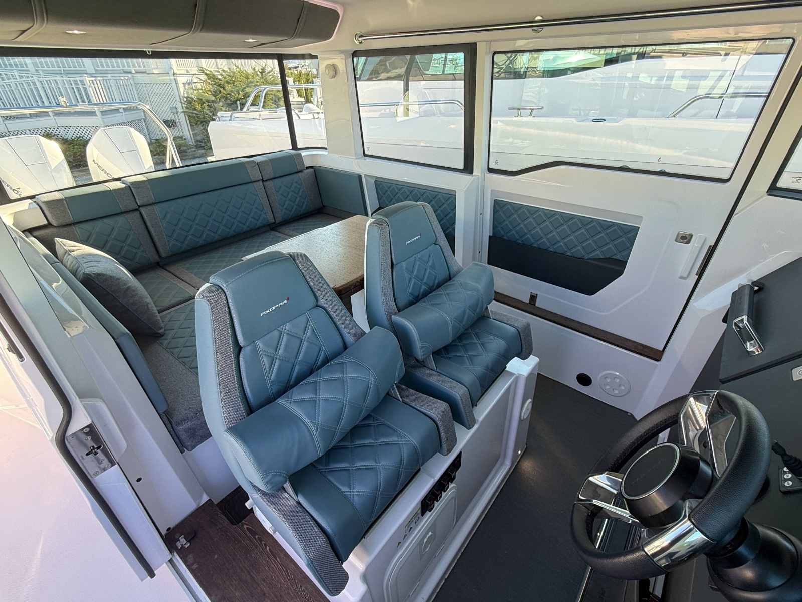 King Itchy 37ft Axopar Yacht For Sale