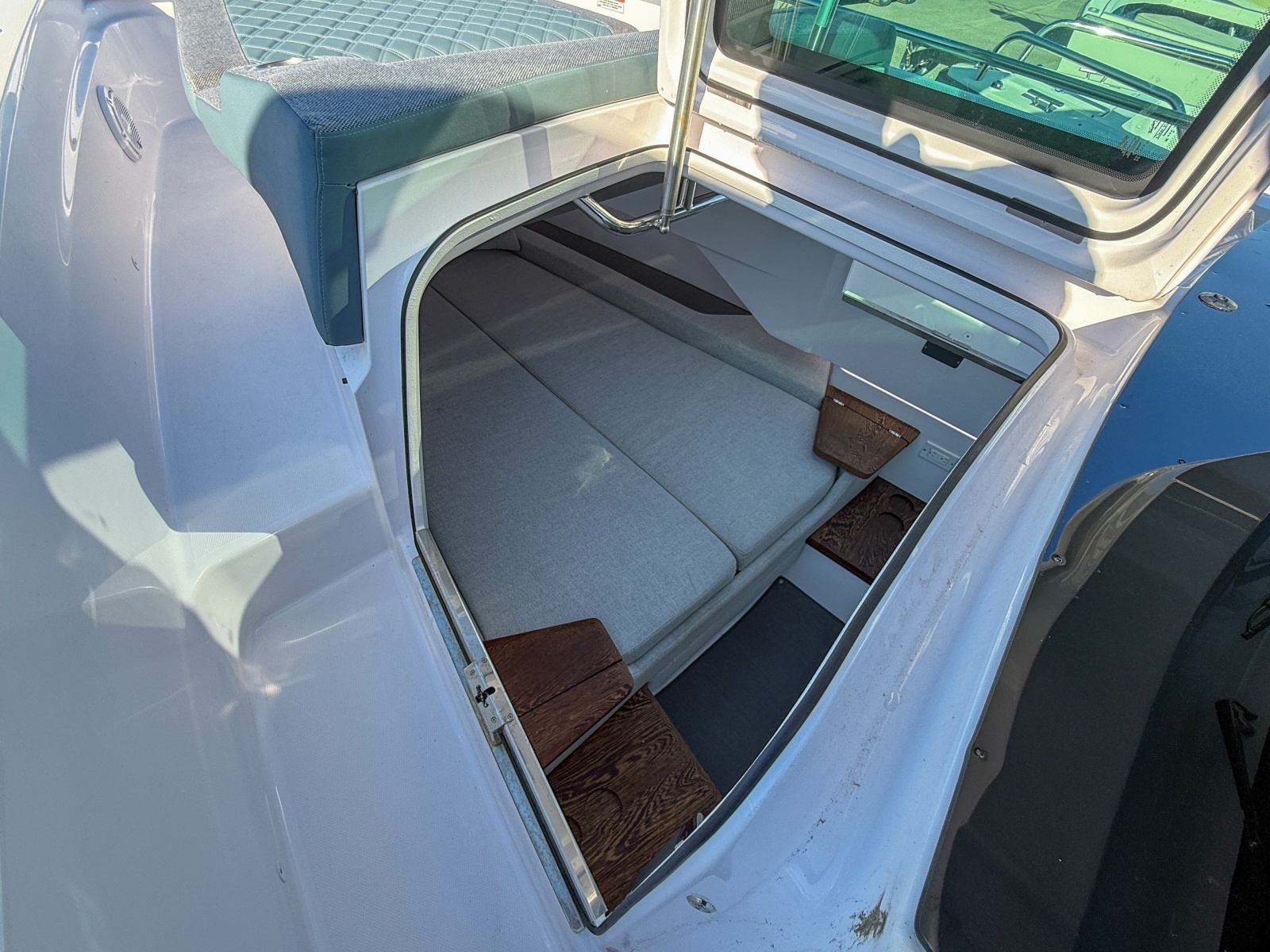 King Itchy 37ft Axopar Yacht For Sale
