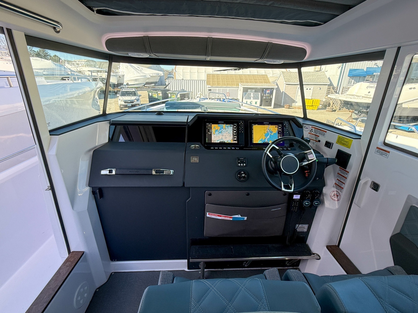 King Itchy 37ft Axopar Yacht For Sale