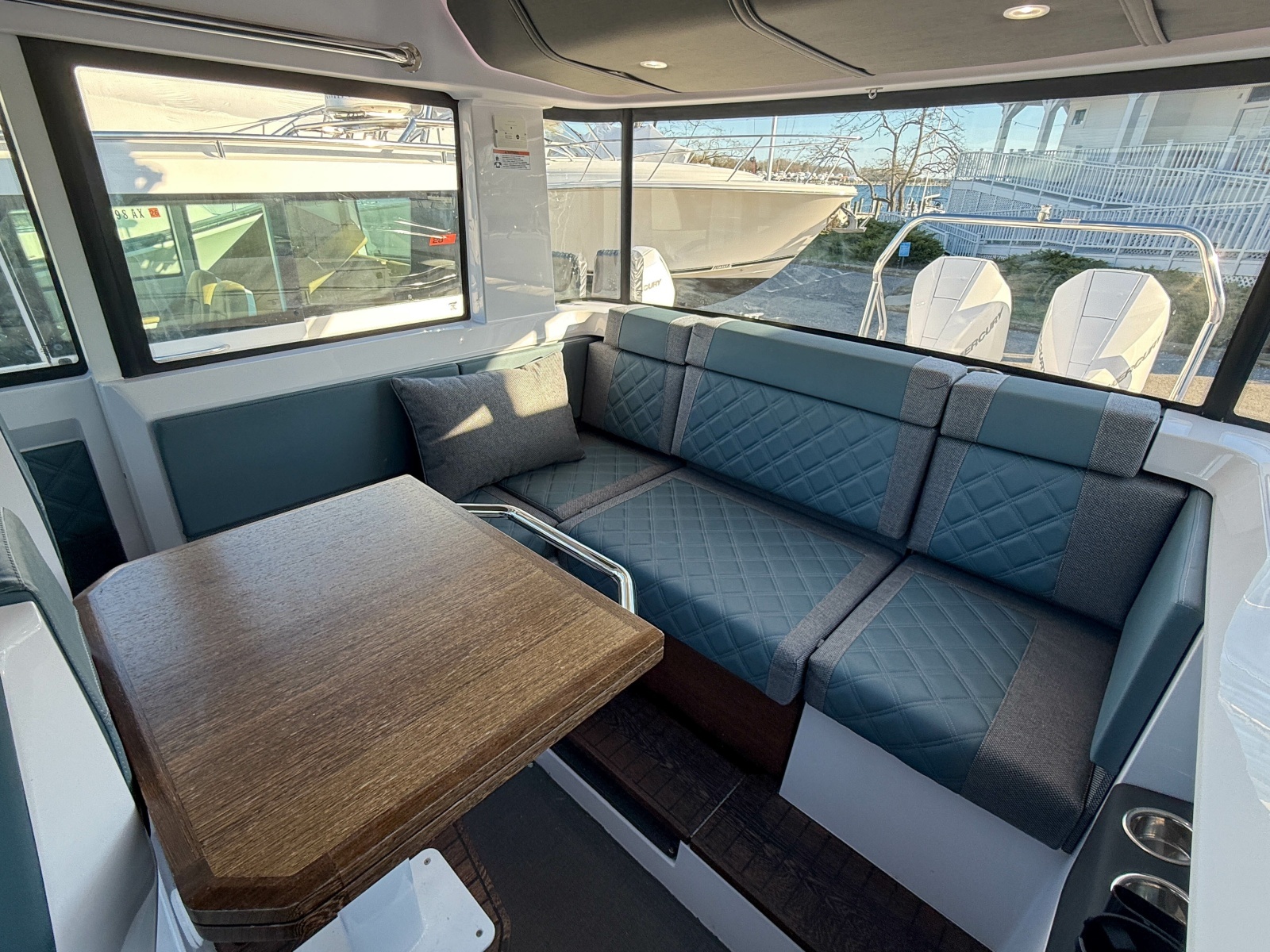King Itchy 37ft Axopar Yacht For Sale