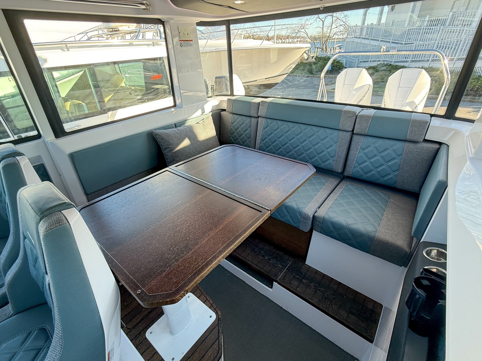 King Itchy 37ft Axopar Yacht For Sale
