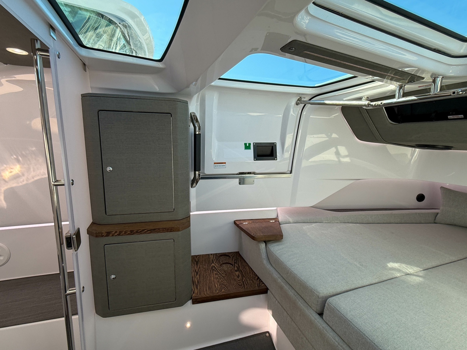 King Itchy 37ft Axopar Yacht For Sale