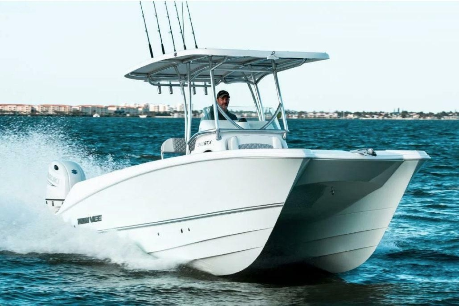 24' 2026 Twin Vee 240 STX CC