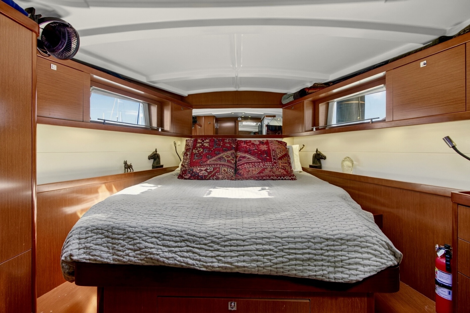 2012 Beneteau Oceanis 48