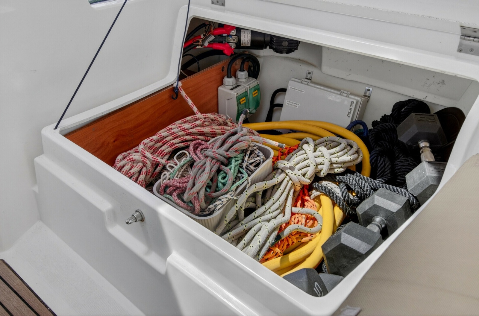 2012 Beneteau Oceanis 48