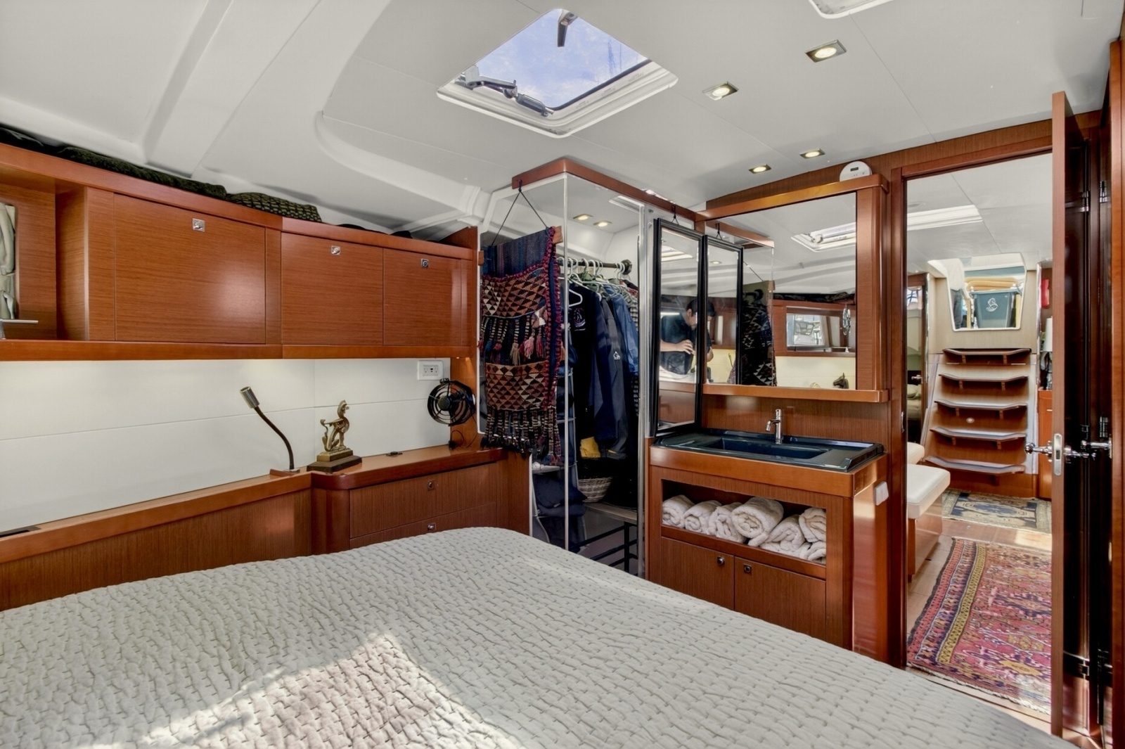 2012 Beneteau Oceanis 48