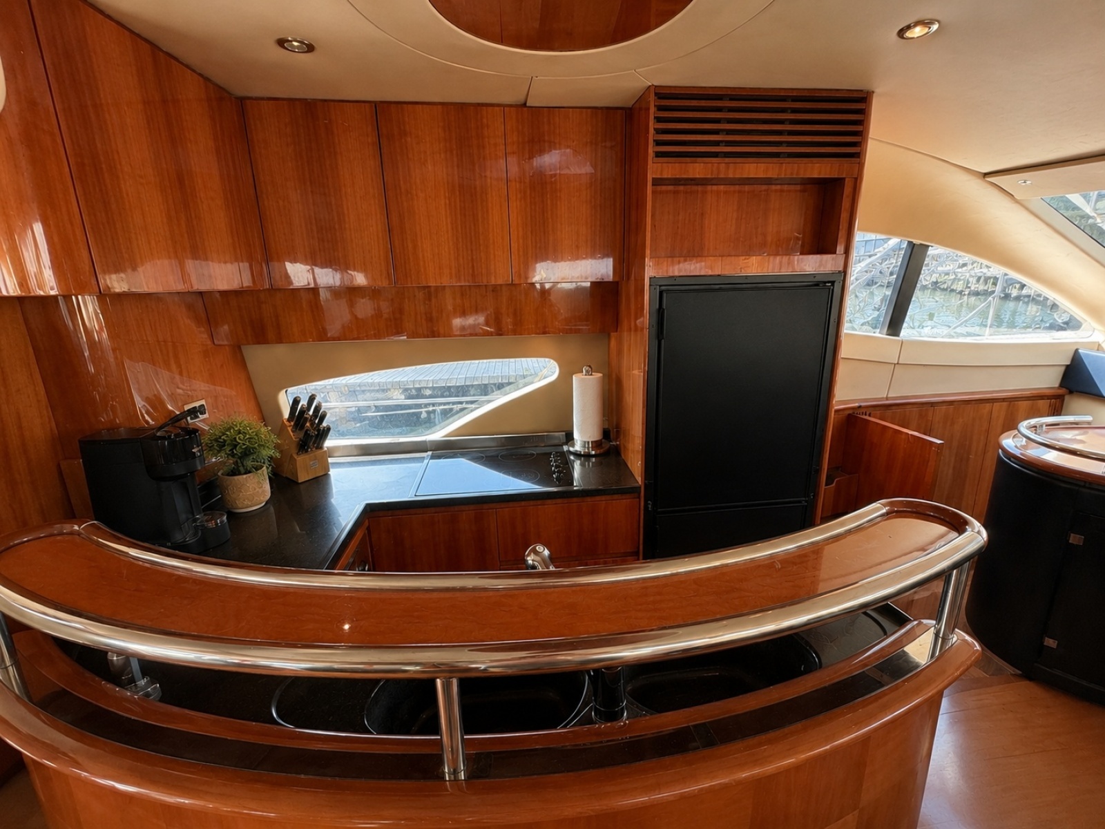 ALADDIN 65ft Azimut Yacht For Sale