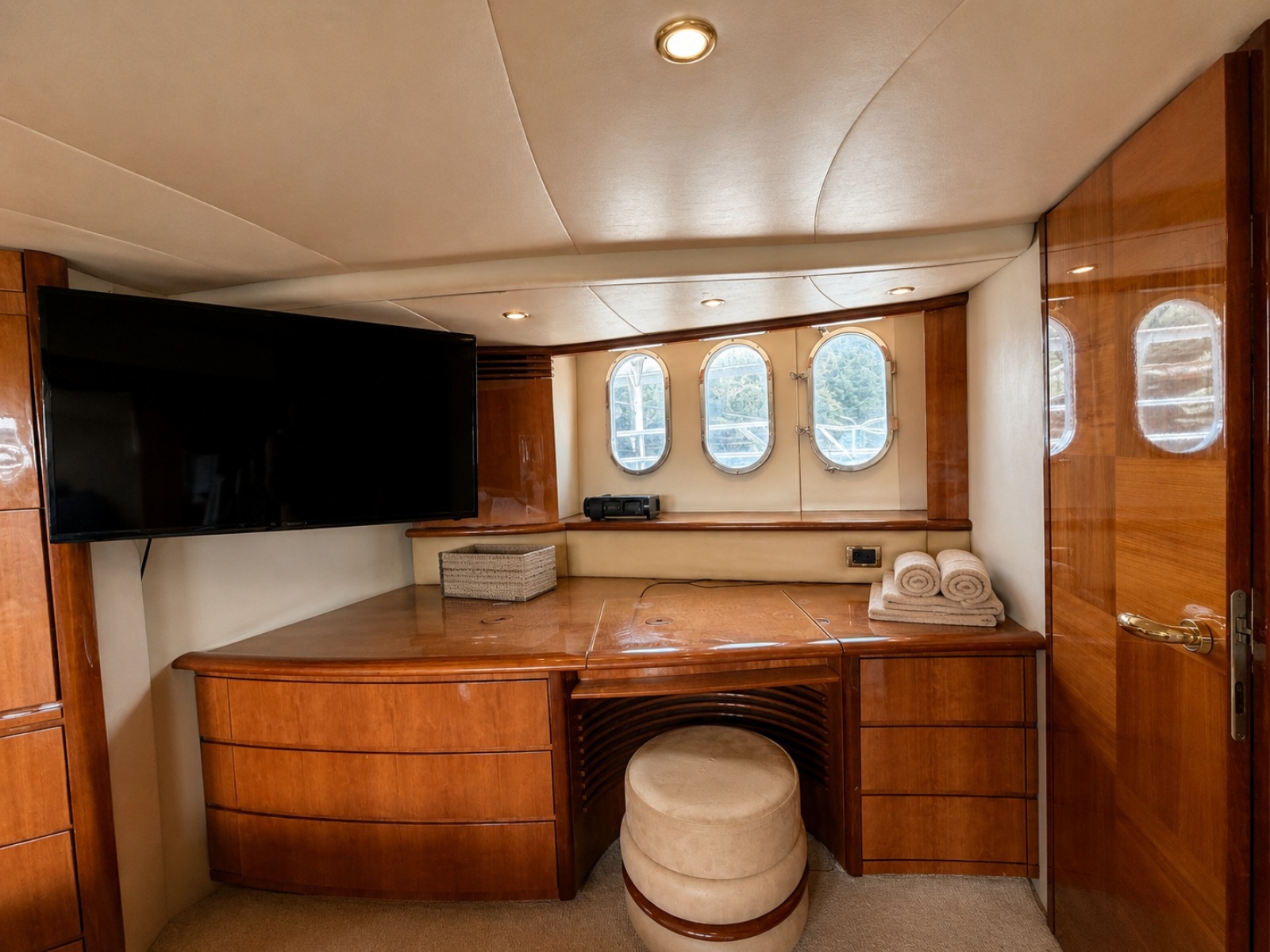 2005 Azimut Fly 62