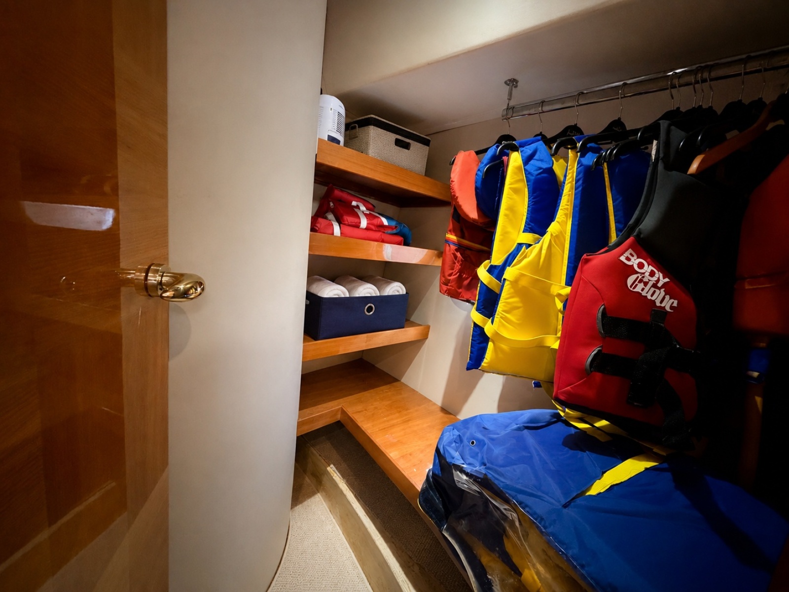 2005 Azimut Fly 62