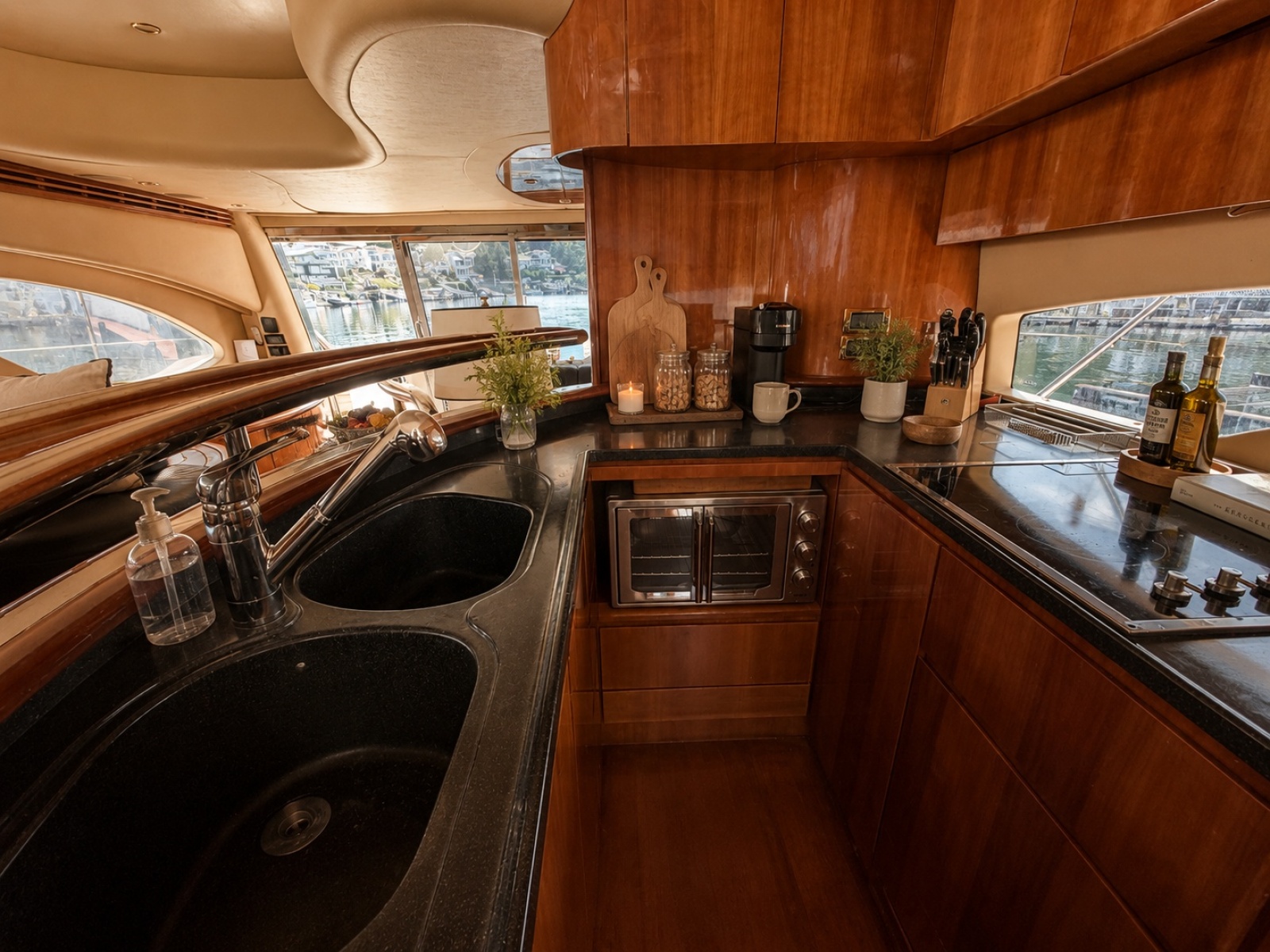 2005 Azimut Fly 62