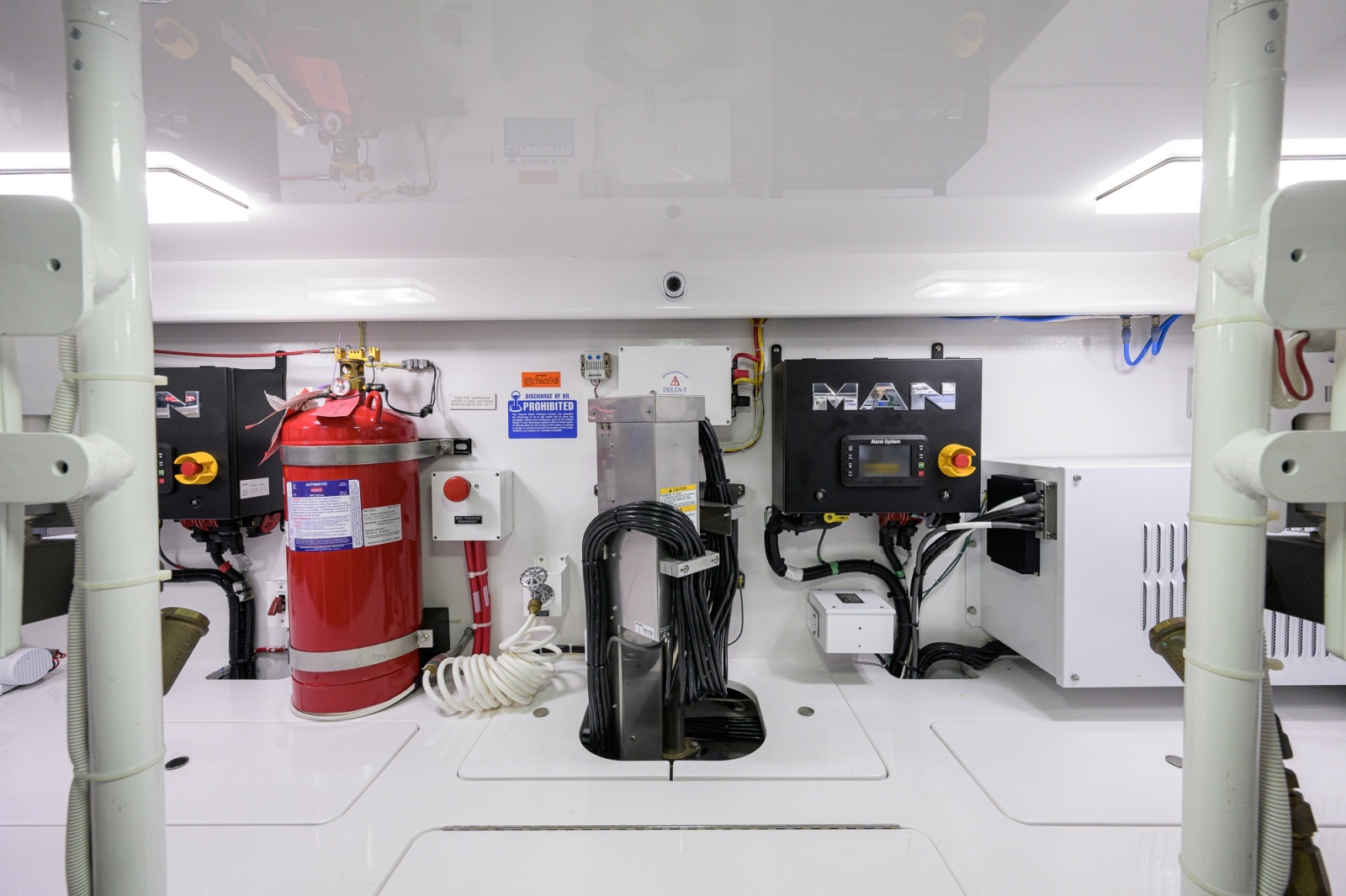 Viking 54 - Dog House - Engine Room