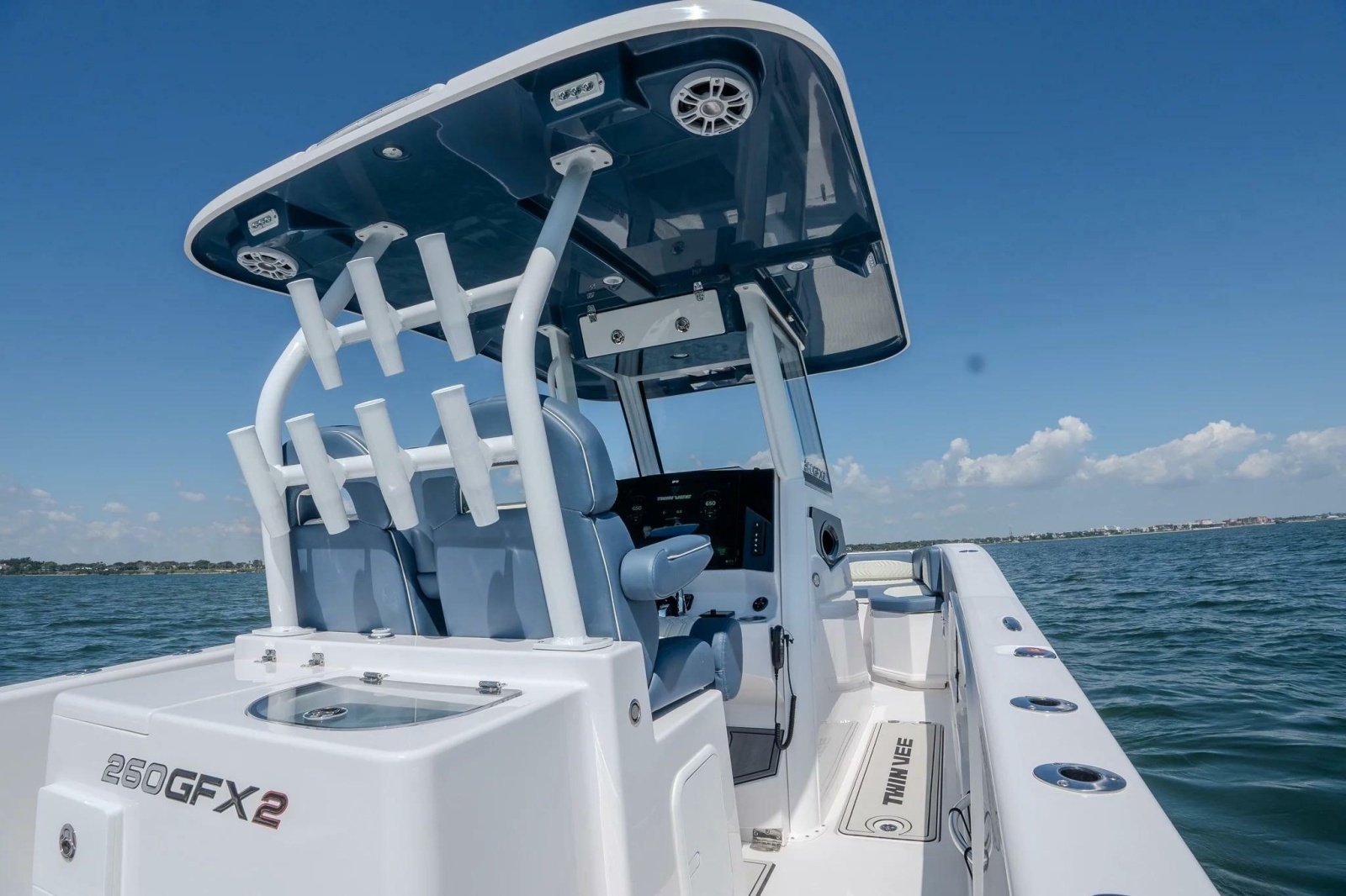 2026 Twin Vee 260 GFX2 CC