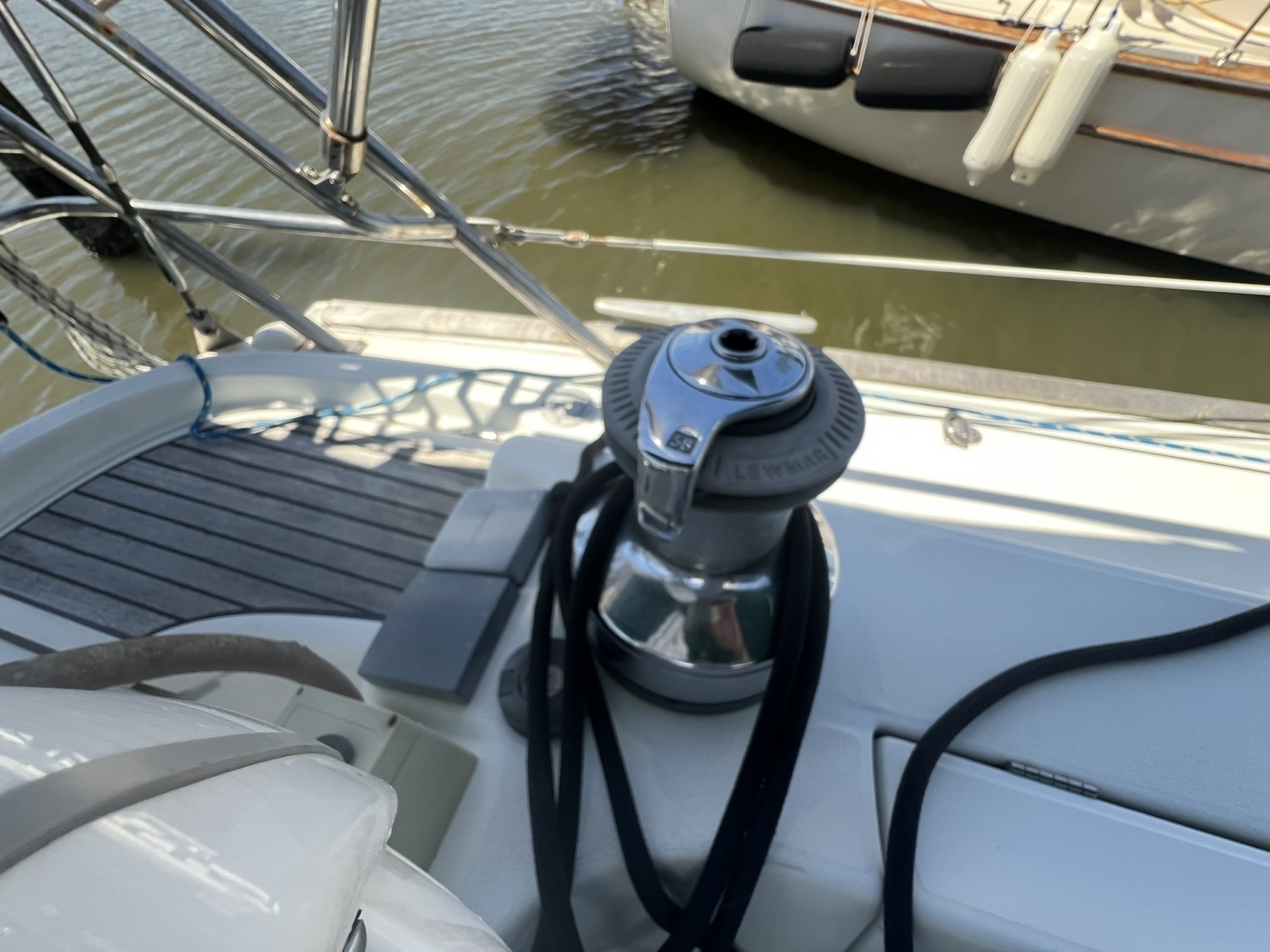 47' 2001 Beneteau Oceanis 473