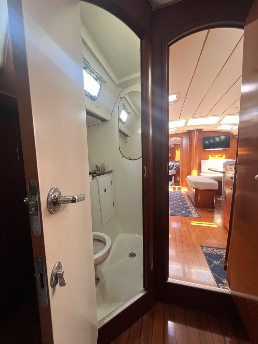 47' 2001 Beneteau Oceanis 473