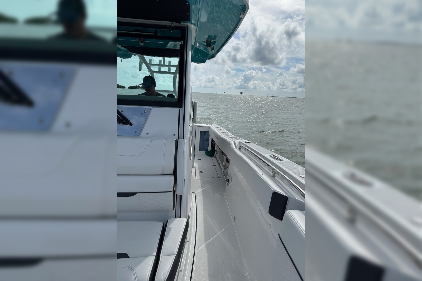 27' 2021 Blackfin 272 CC