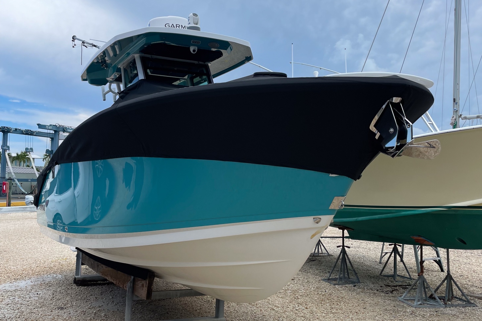 27' 2021 Blackfin 272 CC