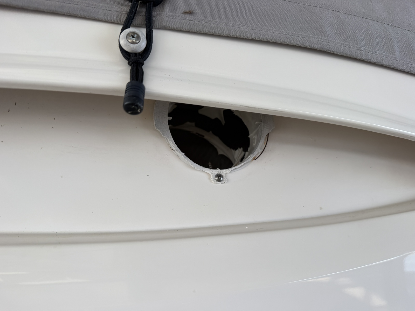 2008 Rinker 280 Express Cruiser