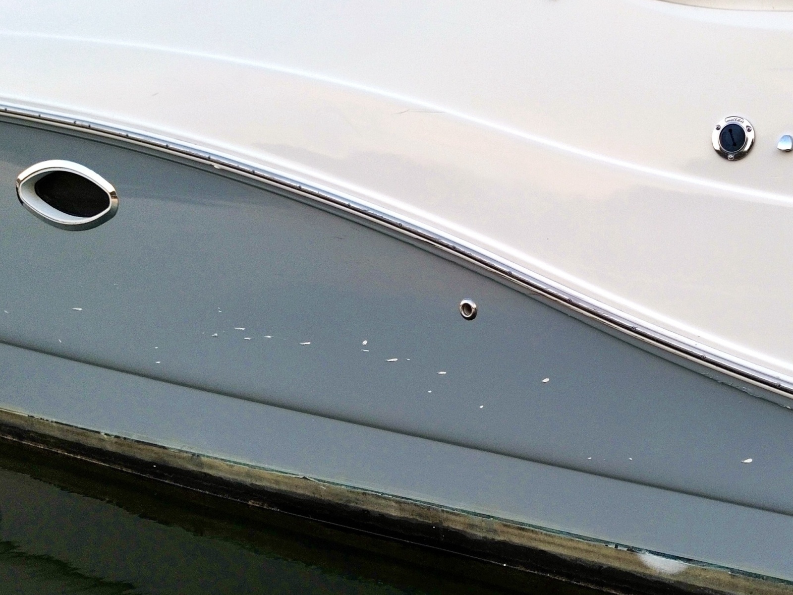 2008 Rinker 280 Express Cruiser