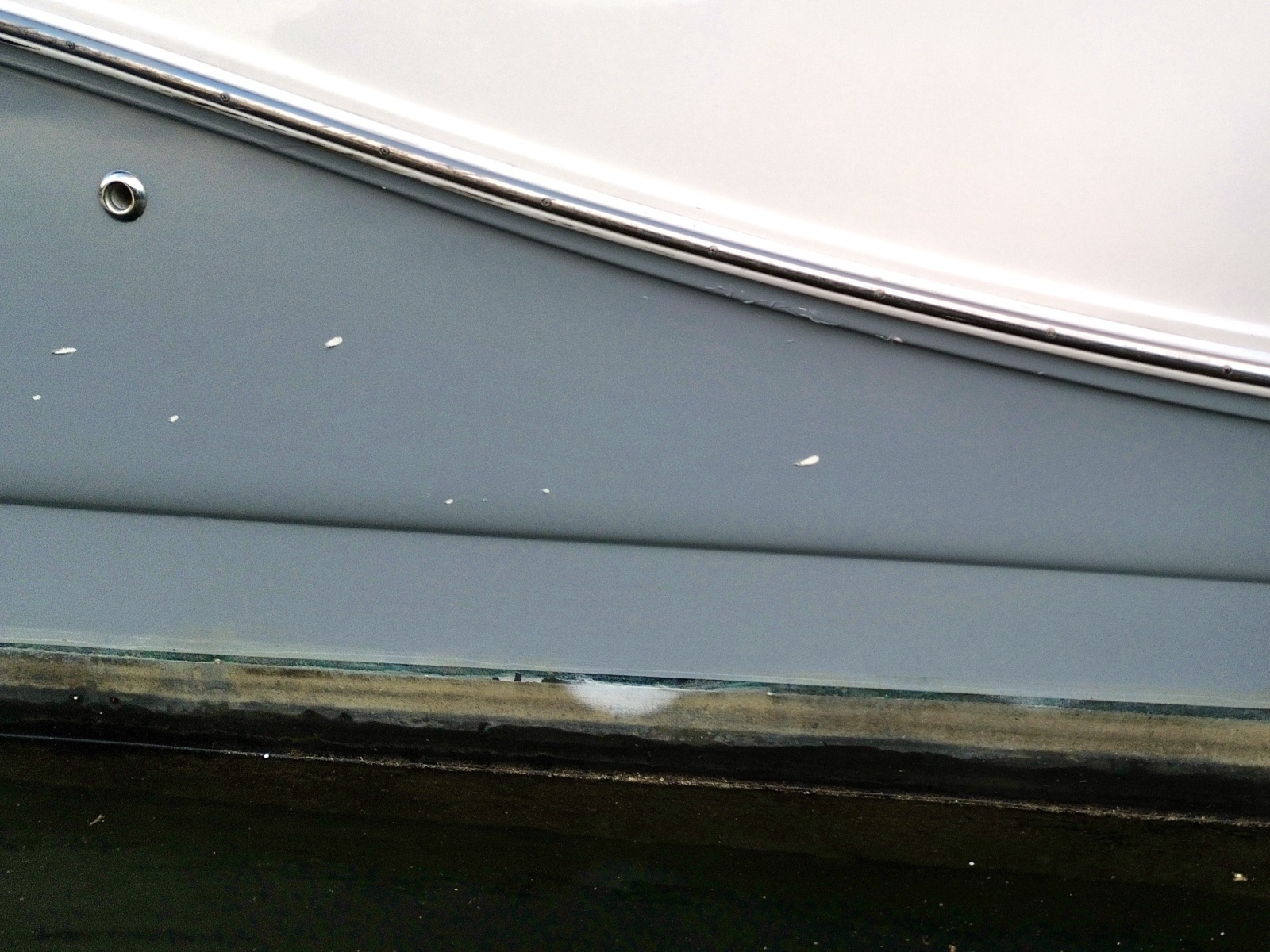 2008 Rinker 280 Express Cruiser