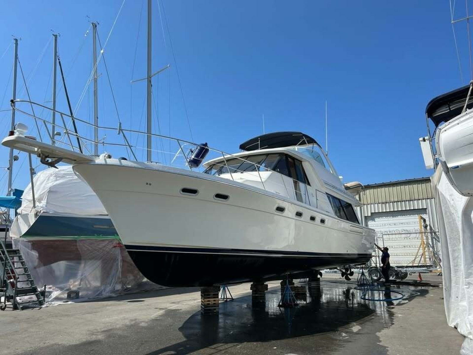 47' 1998 Bayliner 4788
