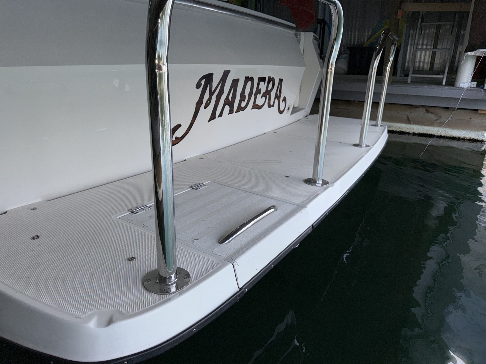 47' 1998 Bayliner 4788